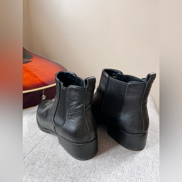 Cole Haan Landsman Bootie | Chelsea Boot - Picture 4 of 5